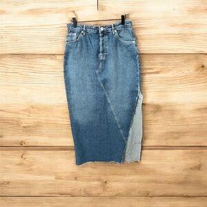 Women’s TOP SHELF Jean Skirt